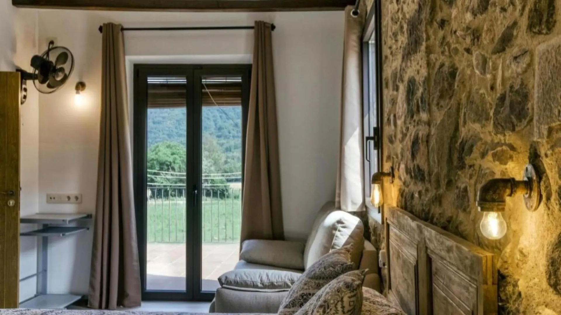 Apartment Casa Rural Mas Plantalech Girona Spain